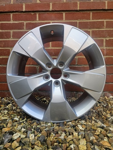 Volvo xc40 alloy wheel - 18",