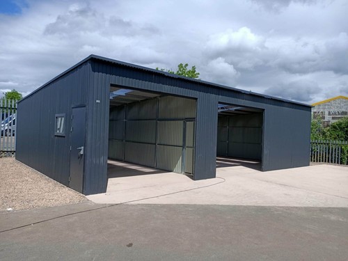 Metal workshop 39ft 26ft - workshop,