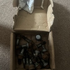 Mercedes wheel Bolts Studs W210 W202 W208 Set locking key 