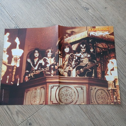 1980s 90s kiss or white - kiss,