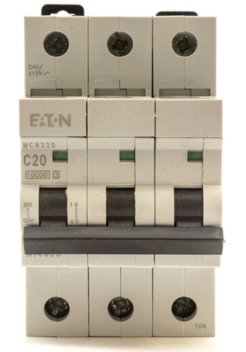 Mem mch320 mcb amp - 20, triple