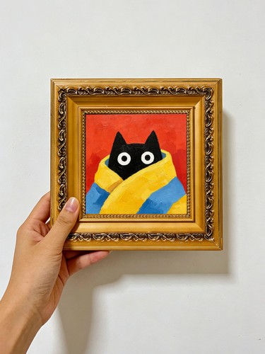 Cozy black cat wrapped - black, in