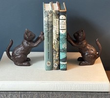 Cat Decorative Bookends for Books and Shelves Unique Cast Iron Door Stop