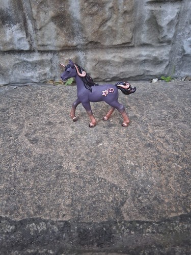 Schleich unicorn purple - purple, with