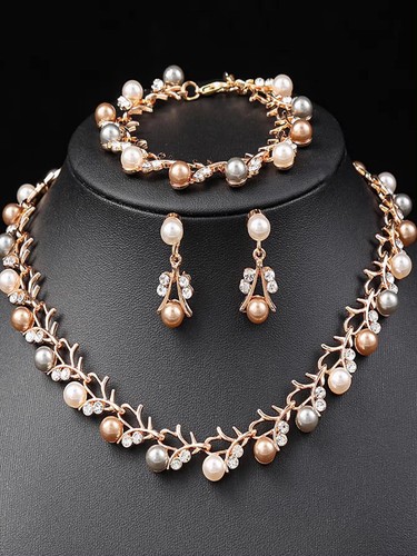 Gold plated pearl earrings - plated,