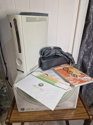 Xbox 360 boxed - xbox, good