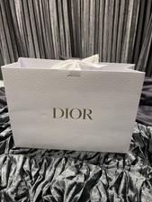 * Medium Christian Dior Gift