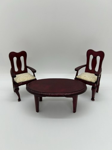 Vintage wooden mahogany table - wooden,