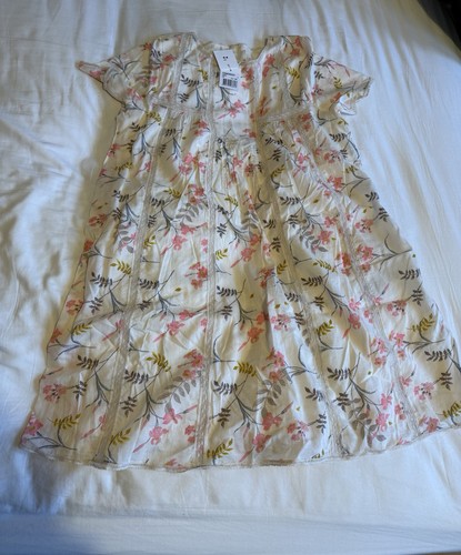 Bonpoint white and pink floral