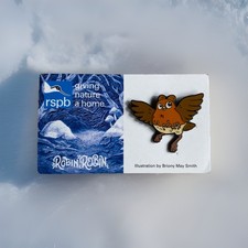 RSPB- Pin Badge  ROBIN ROBIN