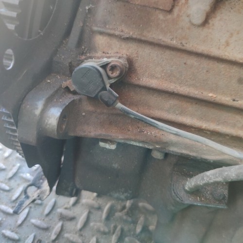 0281002474 crankshaft - ,