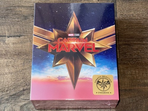 Captain marvel fanatic - captain,