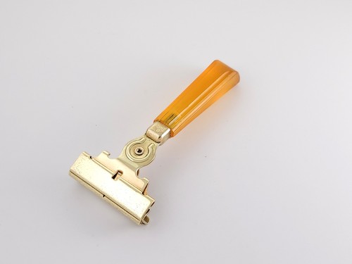 Schick type amber cleaned - schick,