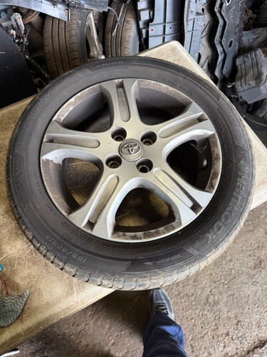 Toyota yaris mk2 2010 alloy - toyota,