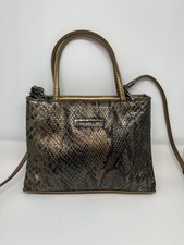 Jane Shilton Clubhouse Gold