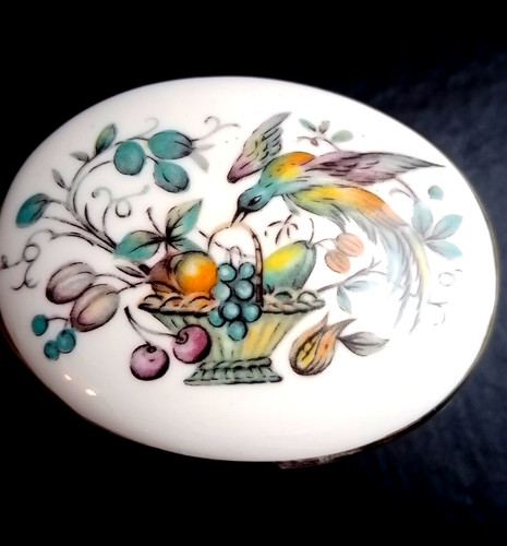 Vintage middletons oval - vintage,