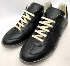 Maison Margiela Replica Black