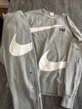 Nike Air Swoosh Men's Tracksuit