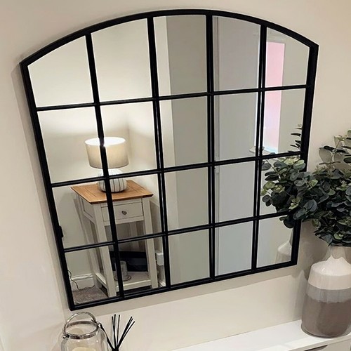 Large arched window - arched,