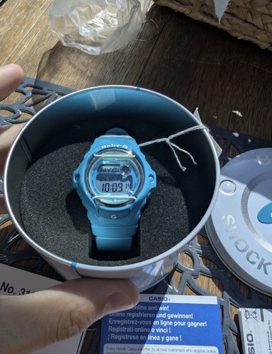 Brand new blue - brand, casio