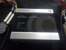 NI, Native Instruments Traktor Audio 4 DJ, USB Audio Interface.