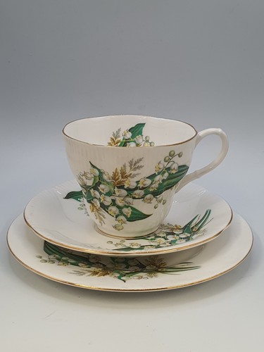 Vintage richmond lily - vintage, of