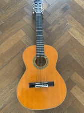 ARIA AK 20 1/2 Acoustic Guitar