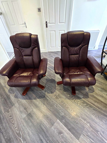 Two tone brown leather swivel - tone,