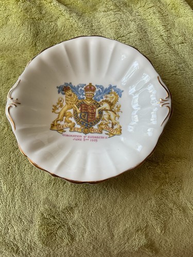 Roslyn bone china - china, queen
