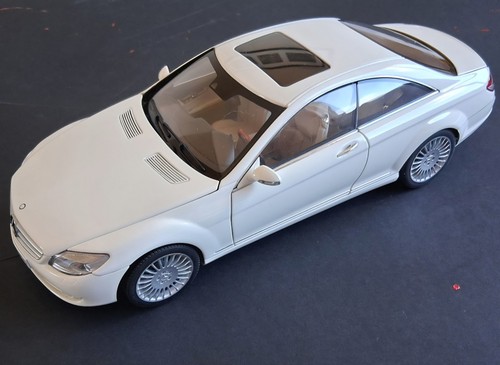 Mercedes class - 1/18, (c216)