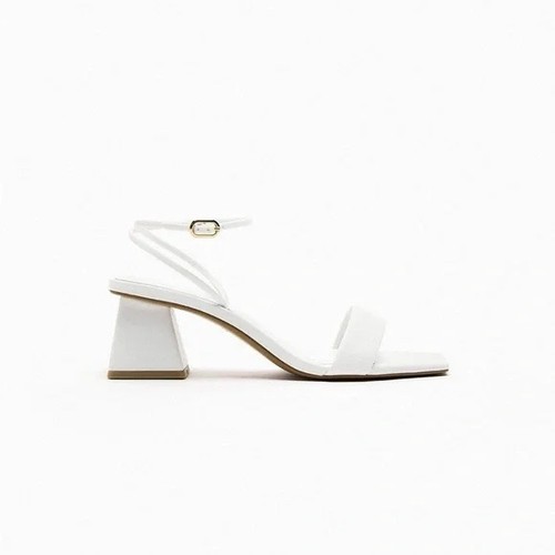 Zara gently worn white - worn,