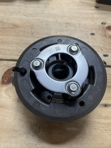 Yamaha oem clutch boss - yamaha,