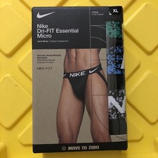 NIKE Men's DRI-FIT Essential