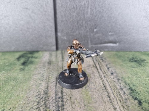 Uruk hai with crossbow lotr - hai,