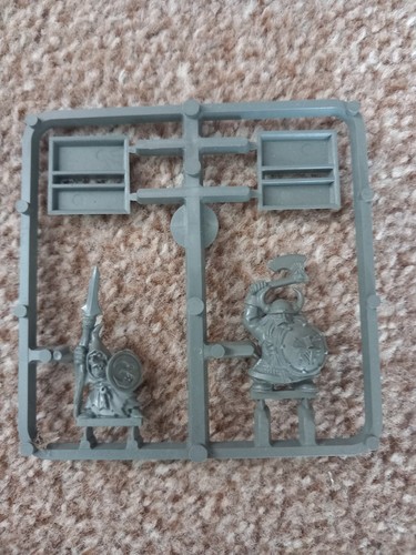 Night goblin dwarf plastic - goblin,