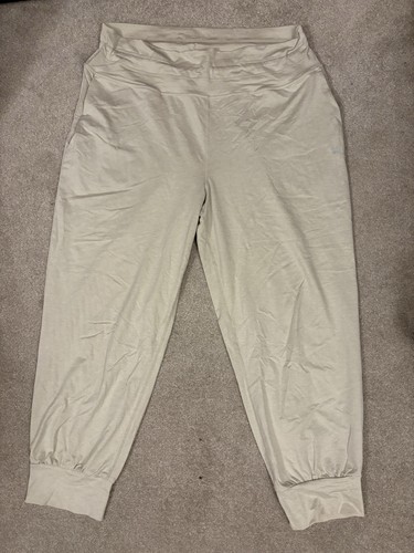 Sweaty betty cream gaia - betty,