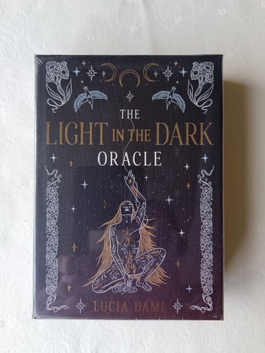 The light dark oracle - the,