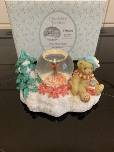 Cherished teddies december - teddies,