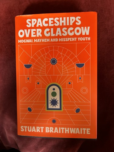 Spaceships over glasgow - spaceships,