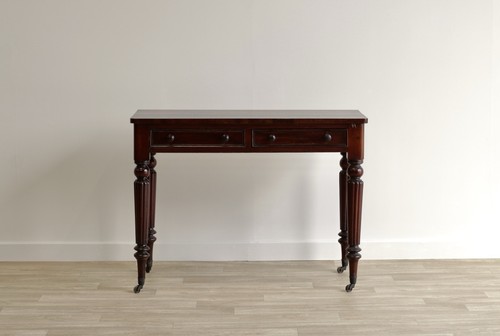 Mahogany writing desk - writing,