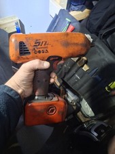 Snap On 14.4v 3/8 Drive Cordless Impact Wrench 2 Battery And Charger