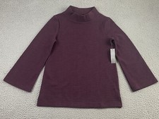 NWT Womens Size (4-6)