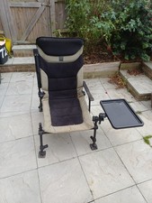 Korum Accessory Feeder Chair With Barrow Conversion Kit And Side Tray