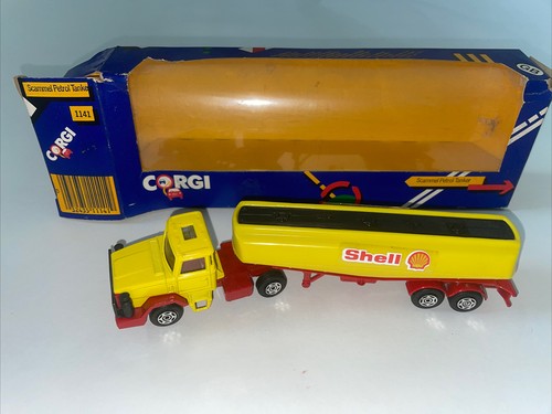 Corgi scammel petrol tanker - corgi,