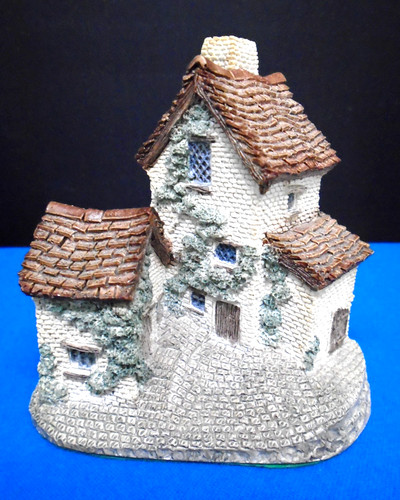 David winter ivy cottage - 'ivy, cottage'