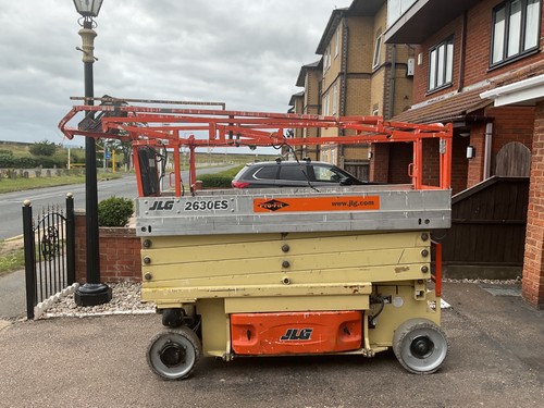 Scissor lift - scissor,