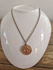Vintage Pedigree Sindy Doll Gold Coloured Medallion  Necklace The Sindy Club 60s