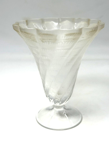 Exquisite elegant lalique - exquisite,