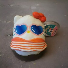 Squishmallows Hello Kitty with
