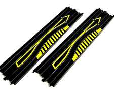 TYCO 1/64 2 x Squeeze Slot Car